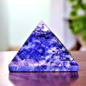 Natural Sodalite Pyramid  For Reiki Healing And Decorative Showpiece